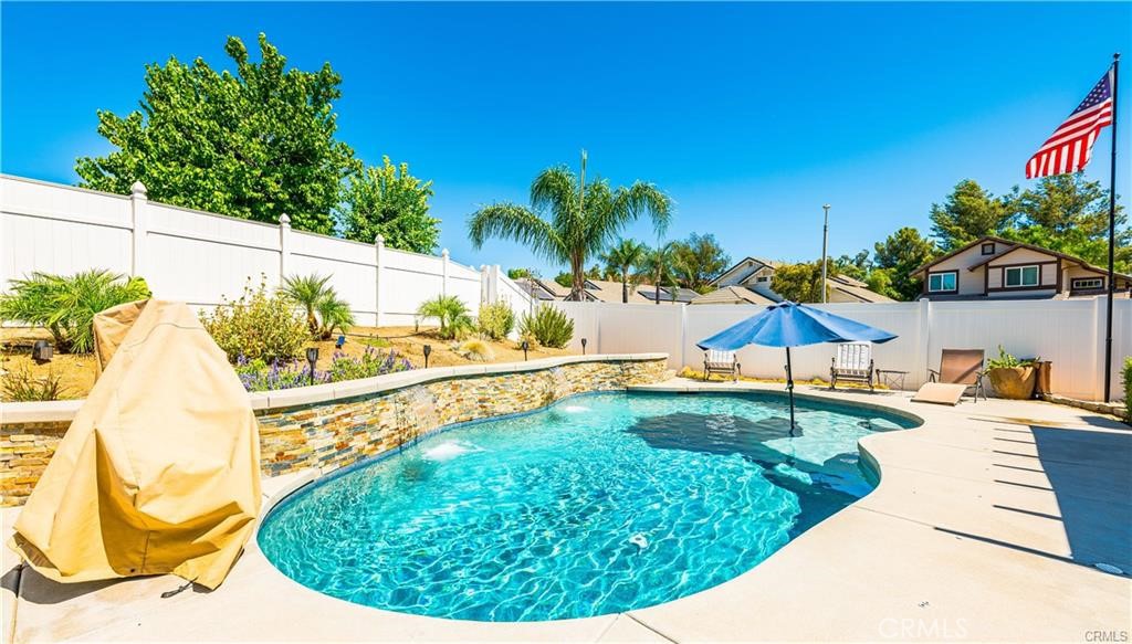 39825 Osprey Road