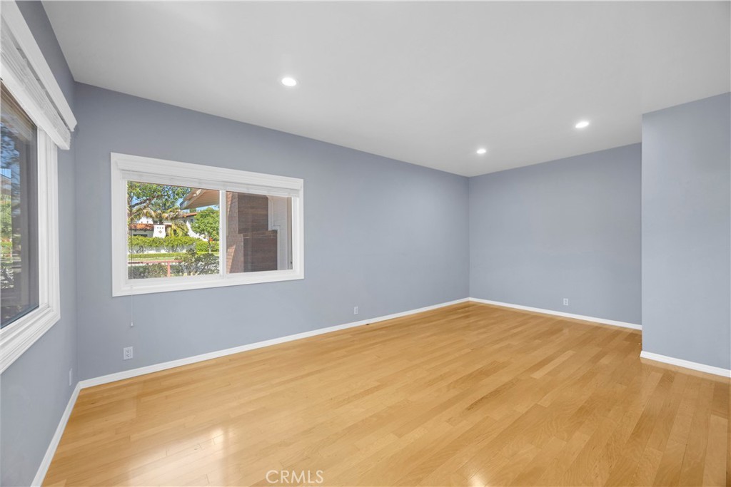 4031 N Virginia Road