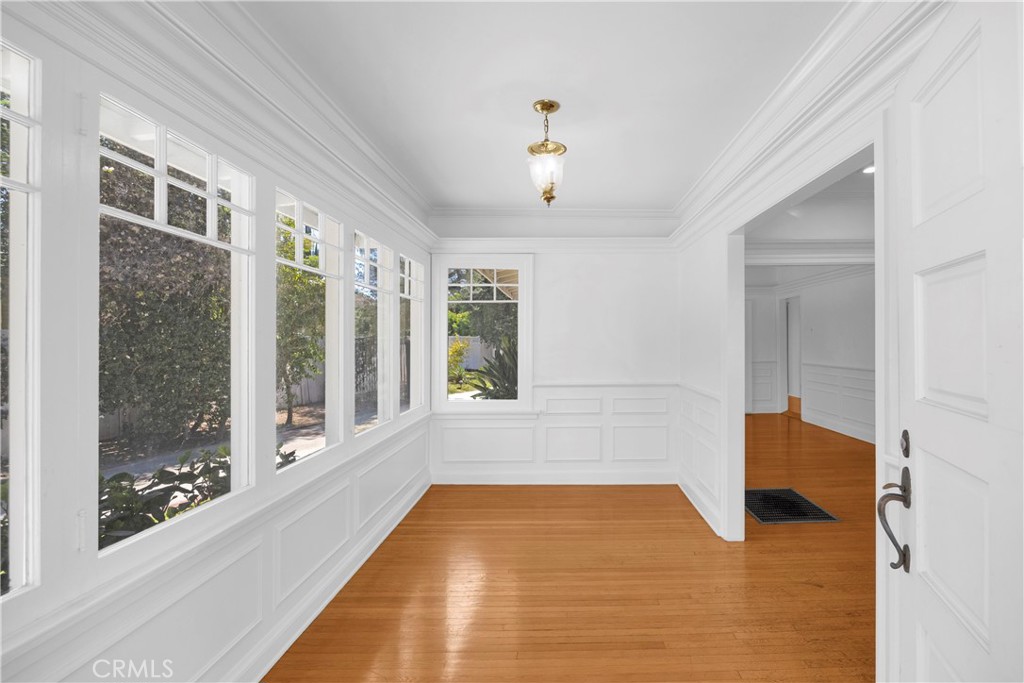 4031 N Virginia Road