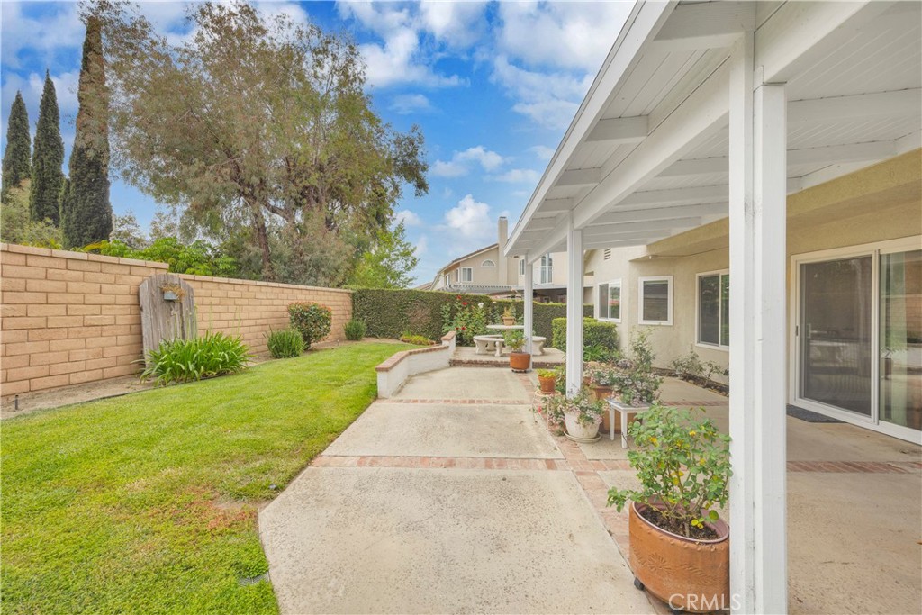 32016 Mill Stream Road