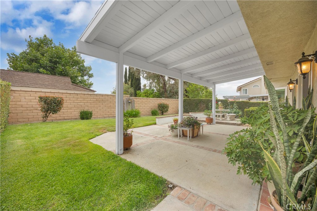 32016 Mill Stream Road