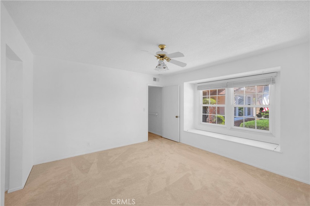 3321 Orangewood Avenue