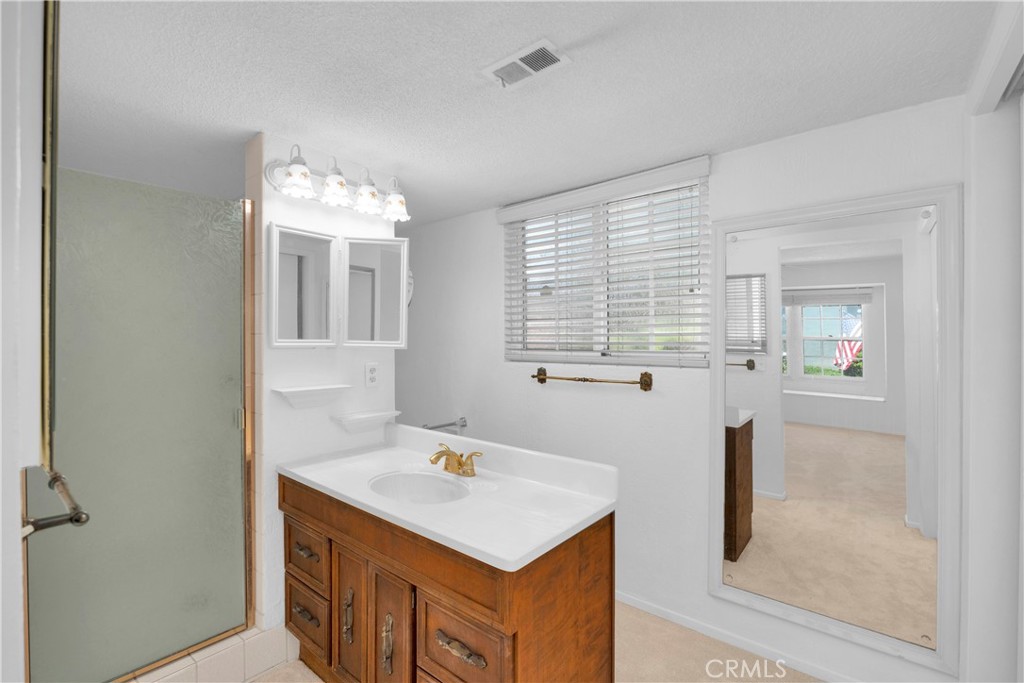 3321 Orangewood Avenue