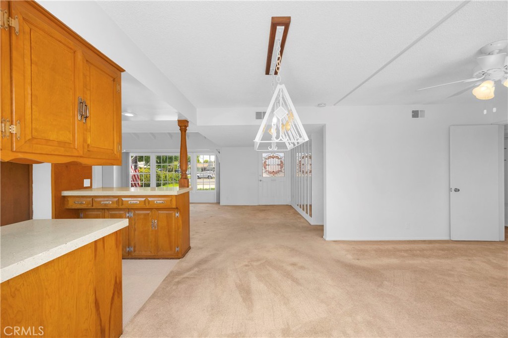 3321 Orangewood Avenue