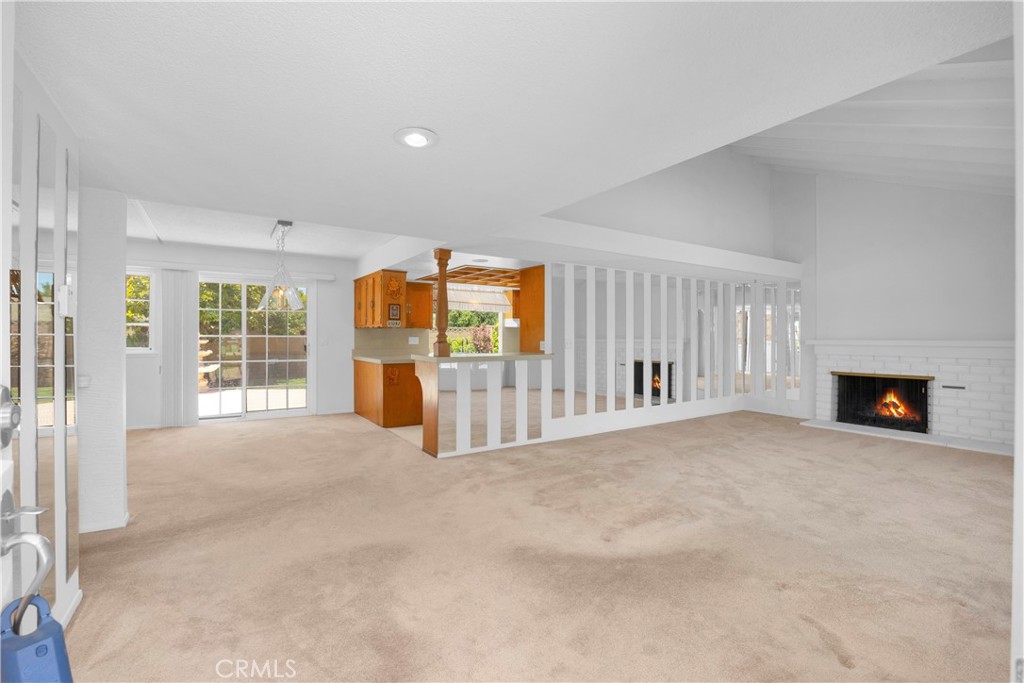 3321 Orangewood Avenue