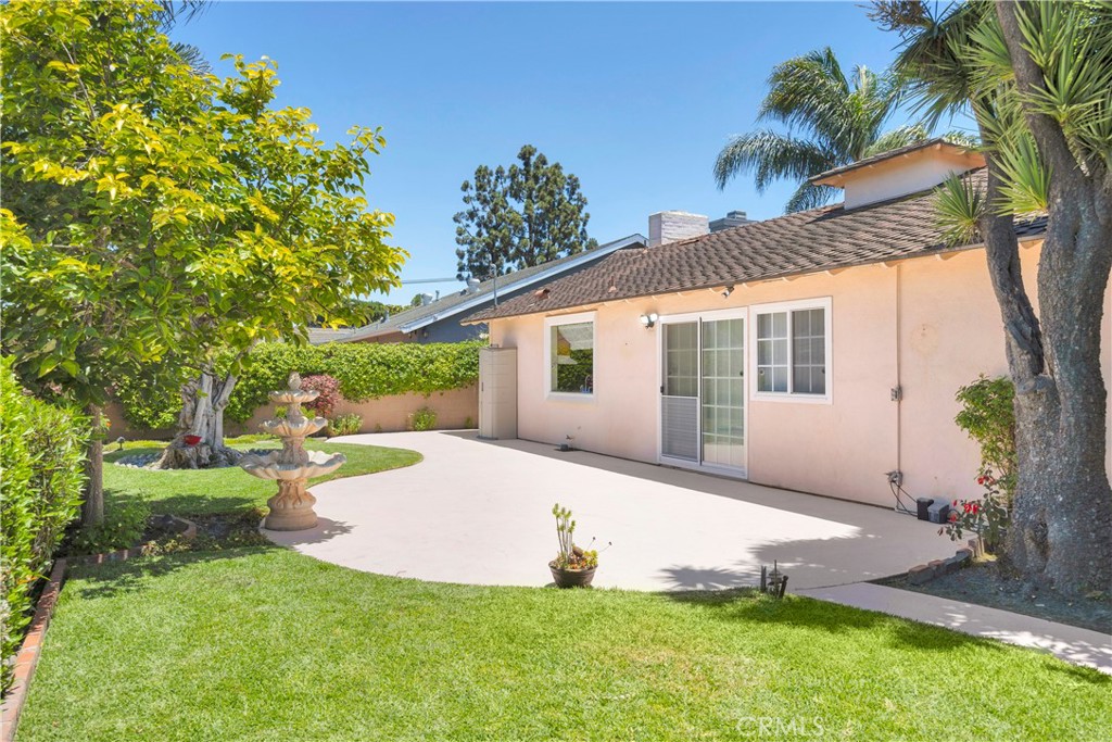 3321 Orangewood Avenue