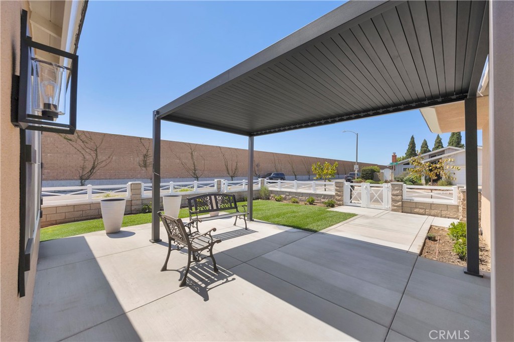 3520 Jasmin Circle