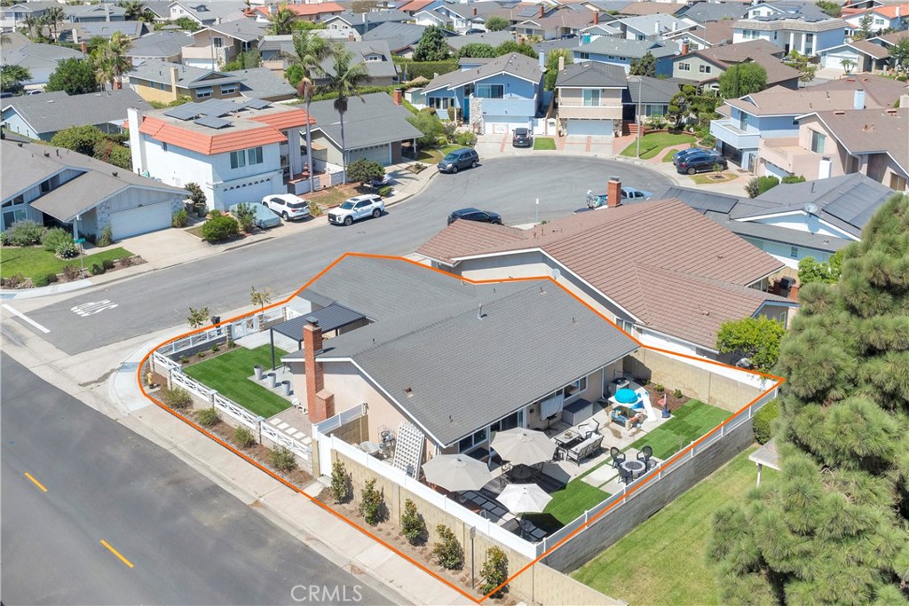 3520 Jasmin Circle