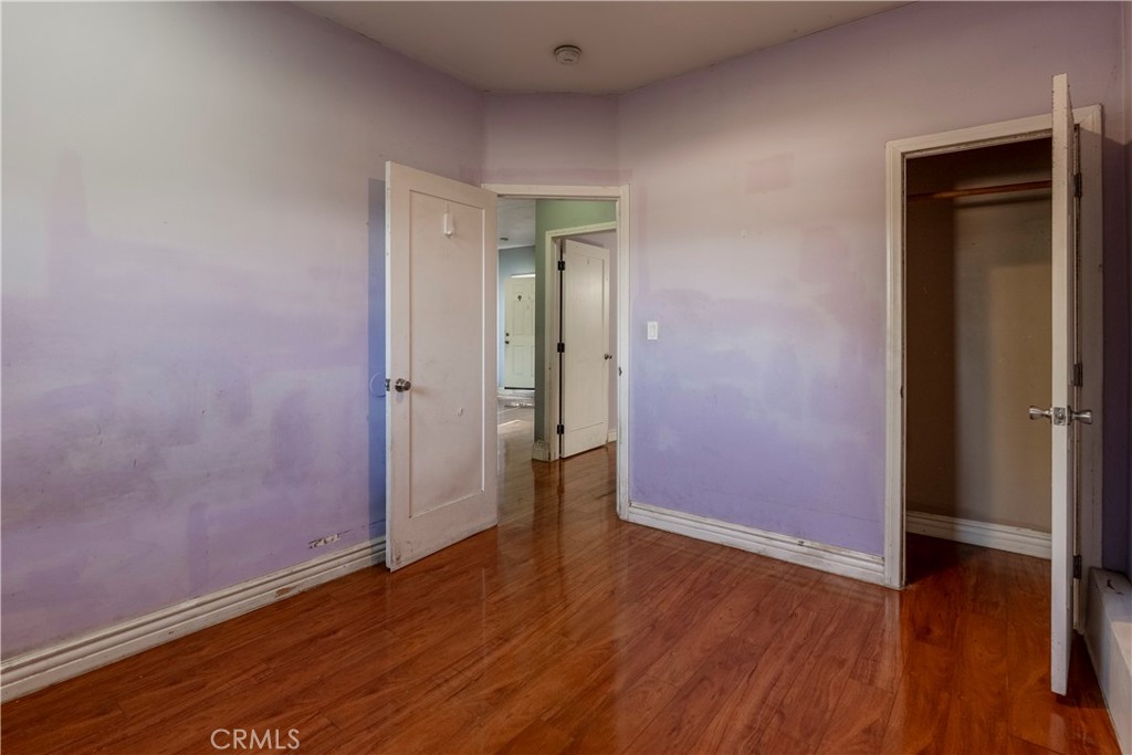 11602 Fellows Avenue