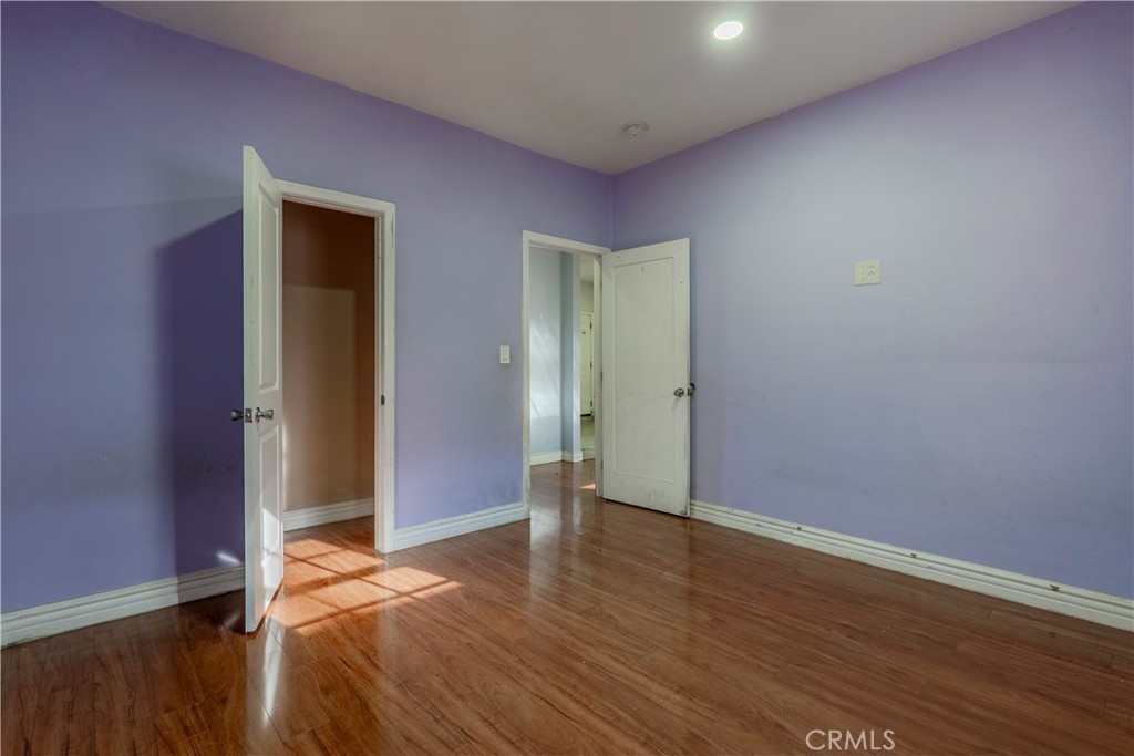 11602 Fellows Avenue