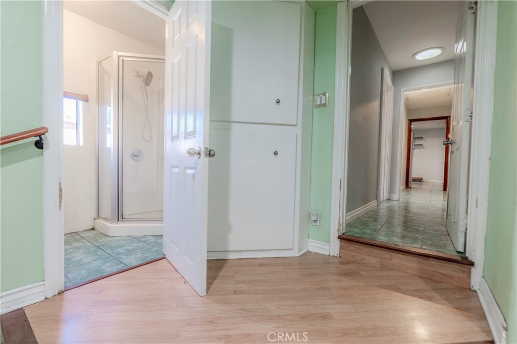 11602 Fellows Avenue