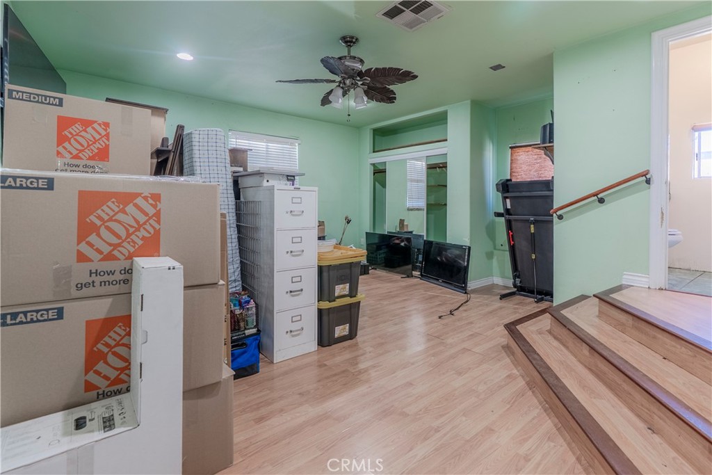 11602 Fellows Avenue