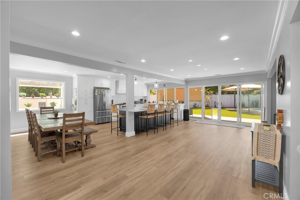 10301 Humbolt Street