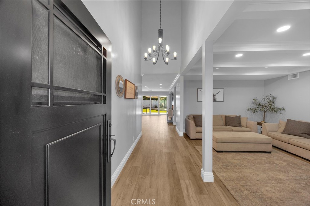 10301 Humbolt Street