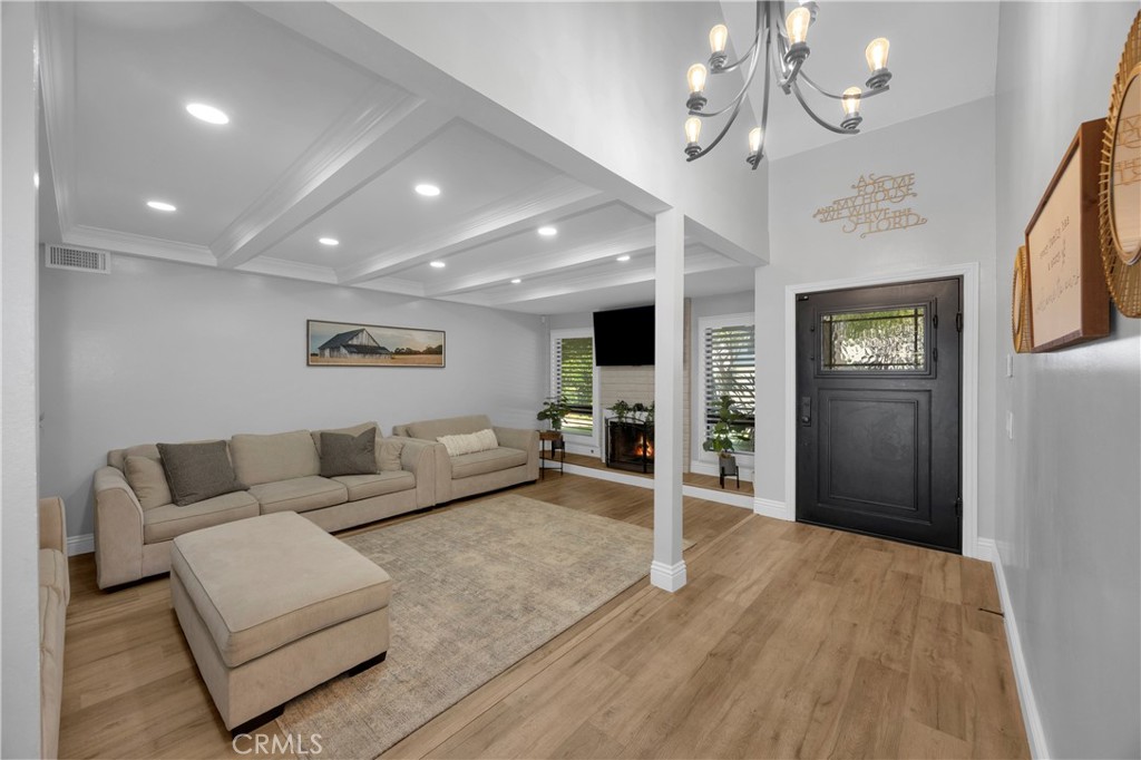 10301 Humbolt Street