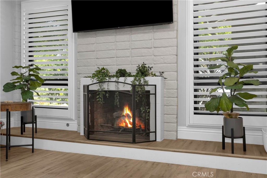 10301 Humbolt Street