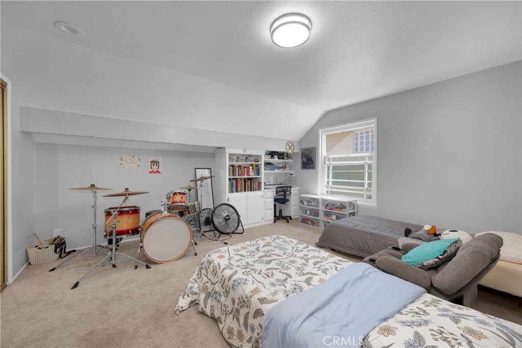 10301 Humbolt Street