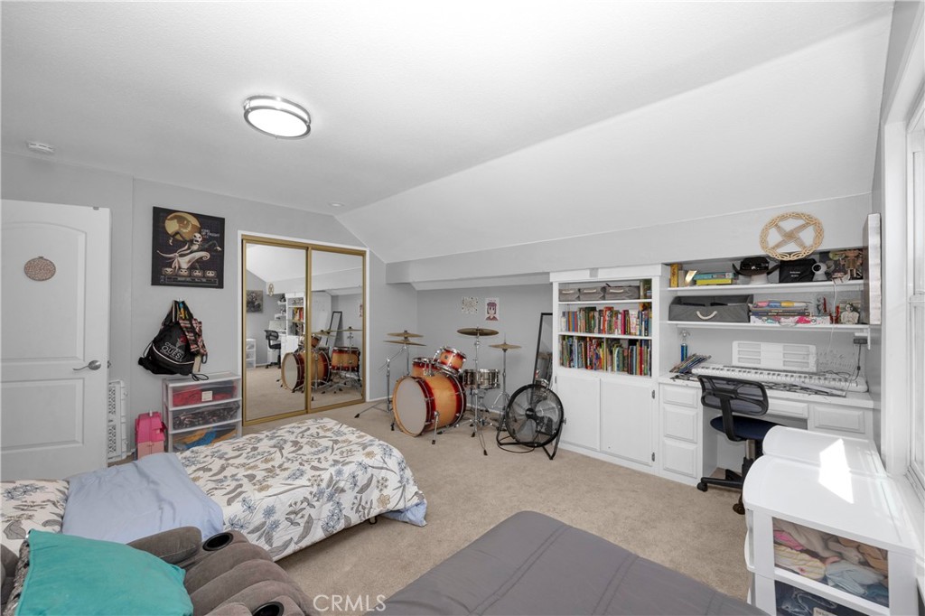 10301 Humbolt Street