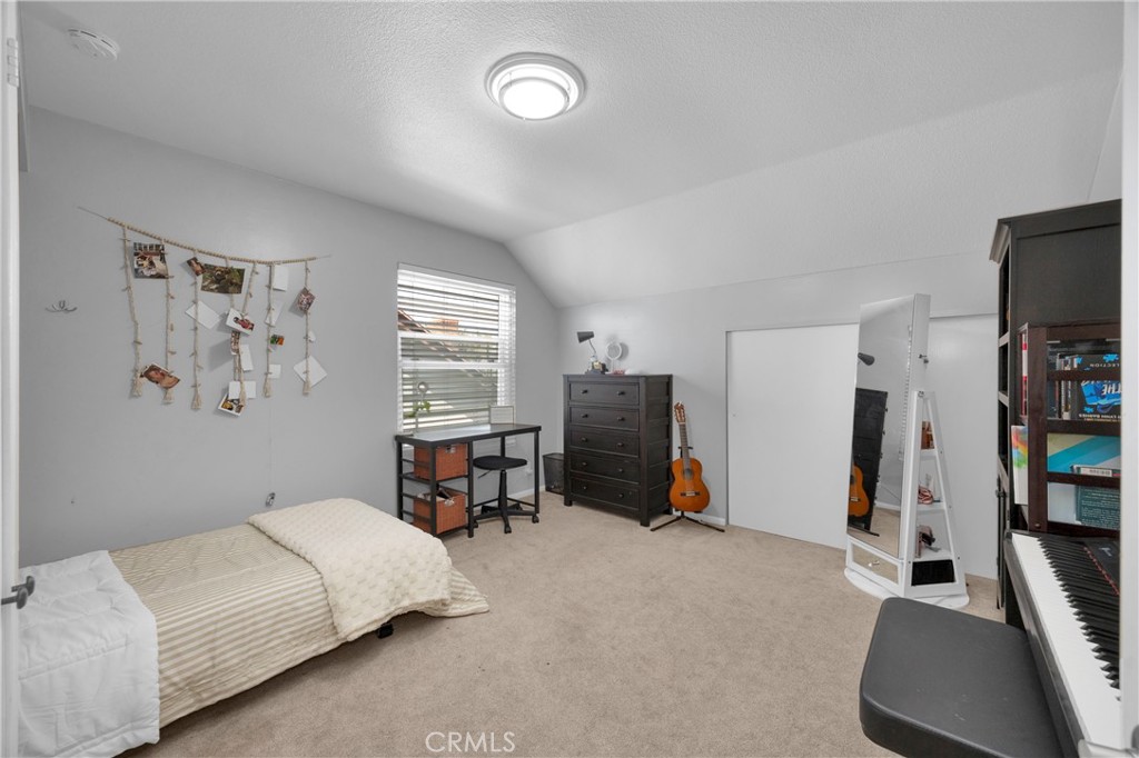 10301 Humbolt Street