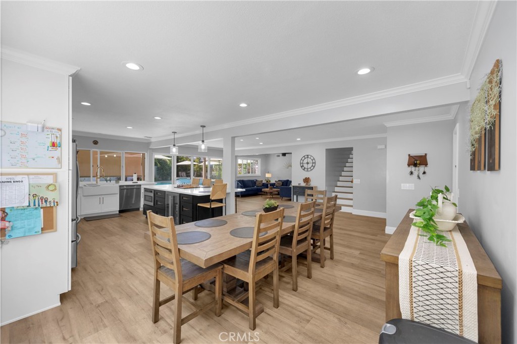 10301 Humbolt Street