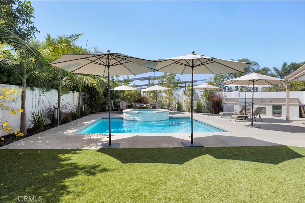 10301 Humbolt Street