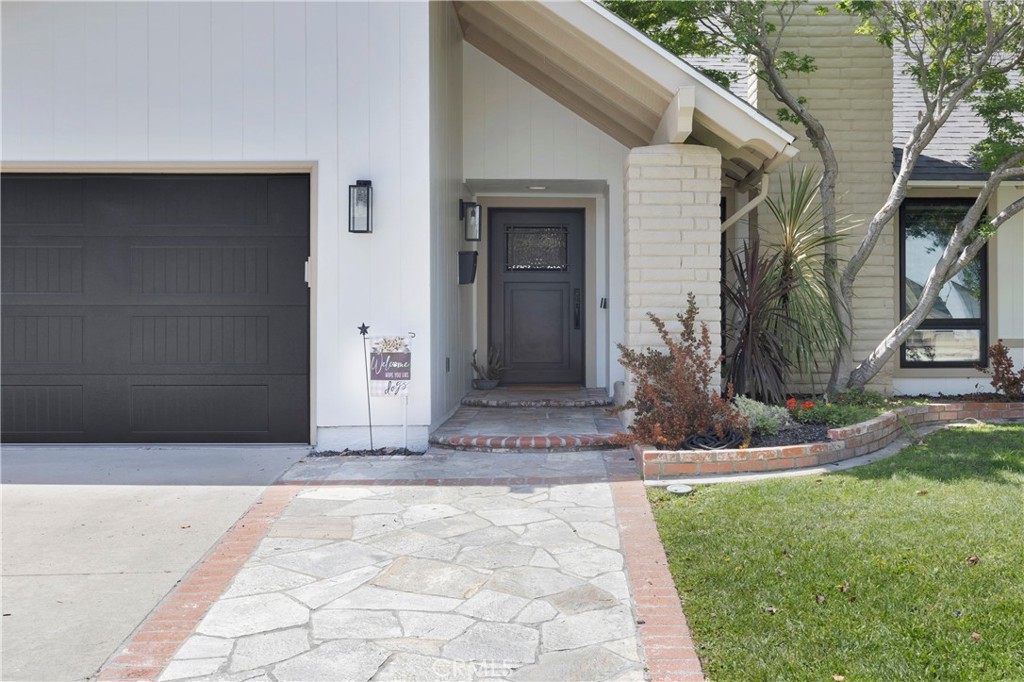 10301 Humbolt Street