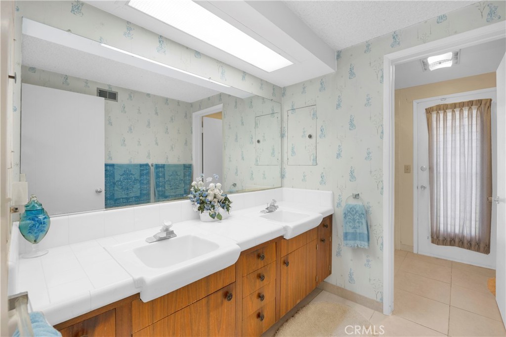 18132 James Road