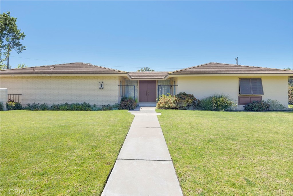 18132 James Road