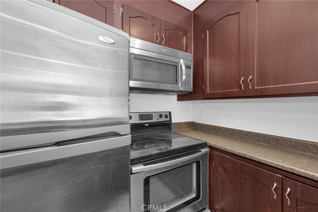 7890 4A E Spring Street 4A