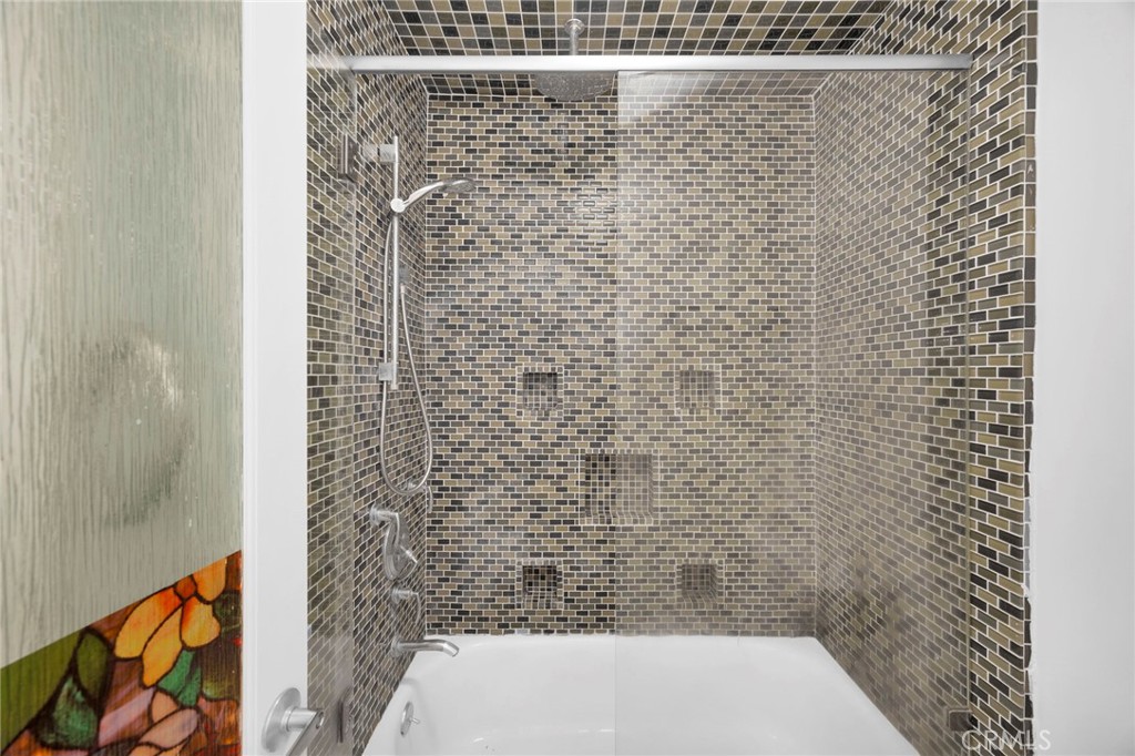 7890 4A E Spring Street 4A