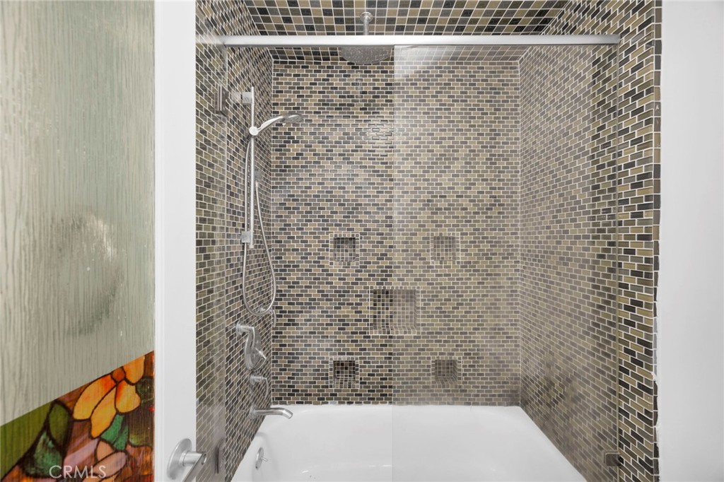 7890 4A E Spring Street 4A