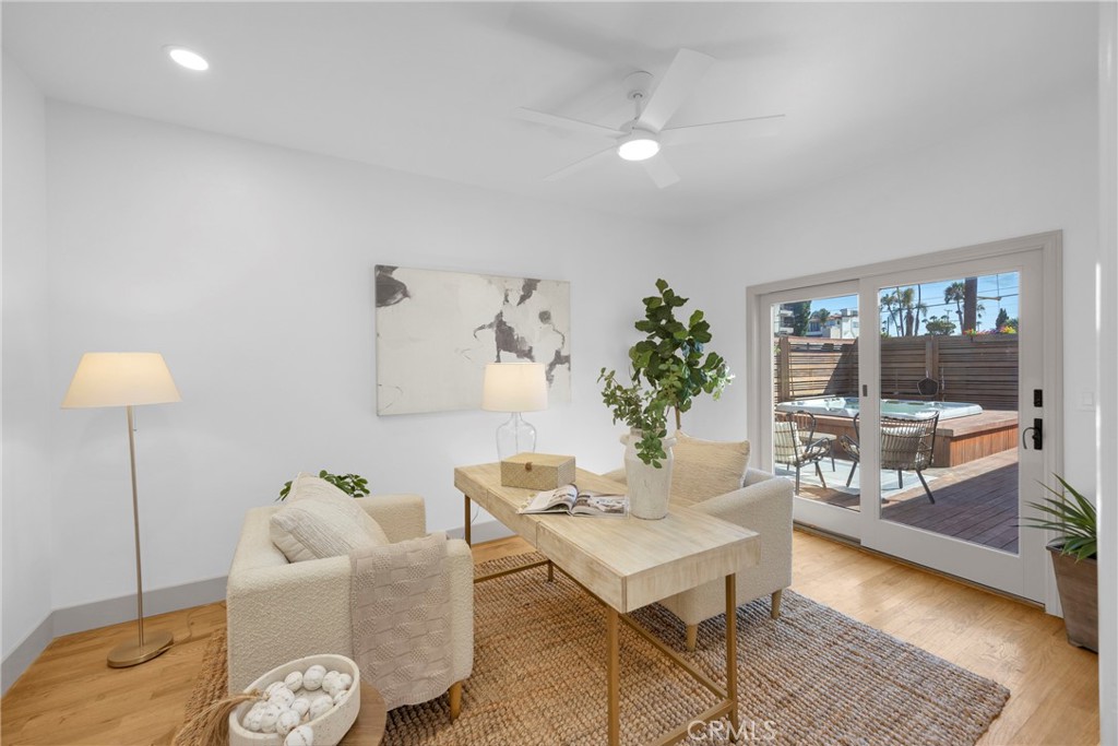 5894 E Appian