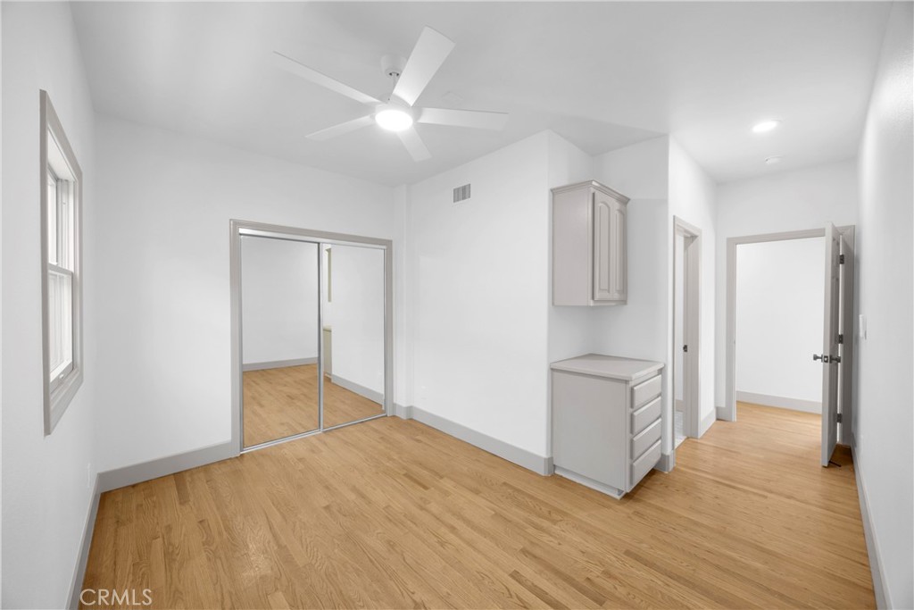 5894 E Appian