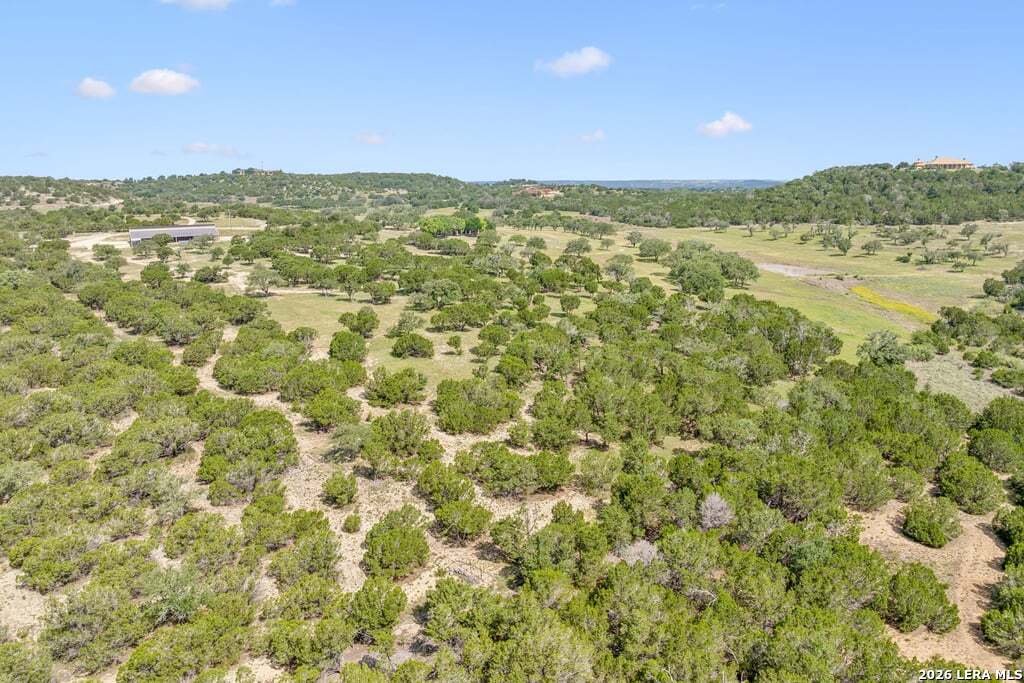 415 HIDDEN HILLS RANCH RD