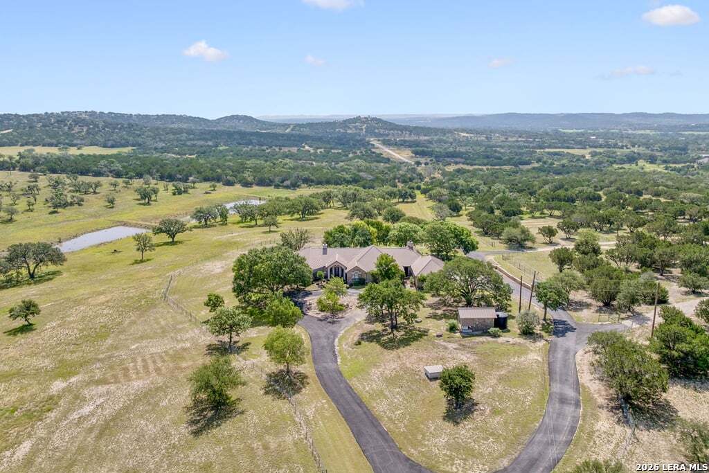 415 HIDDEN HILLS RANCH RD