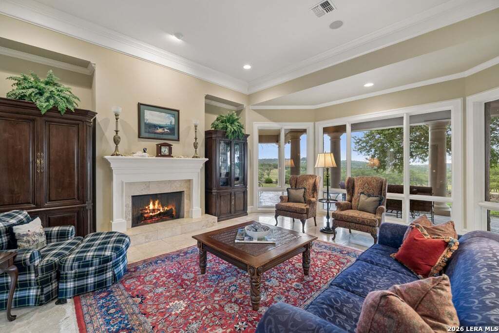 415 HIDDEN HILLS RANCH RD