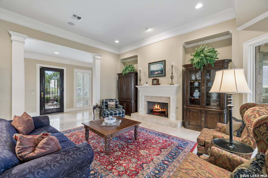 415 HIDDEN HILLS RANCH RD