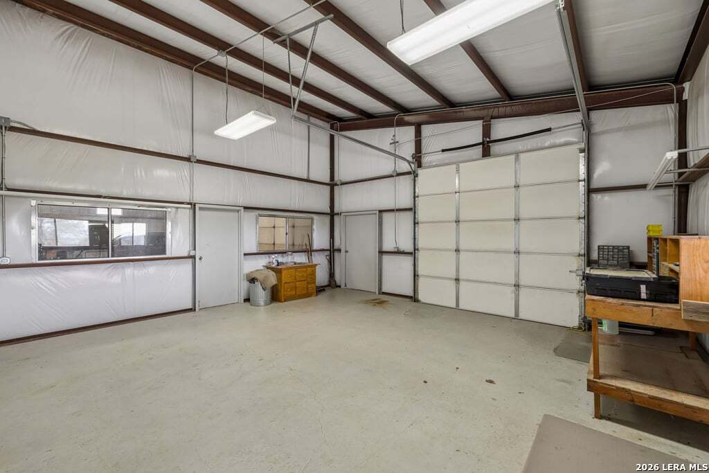 415 HIDDEN HILLS RANCH RD