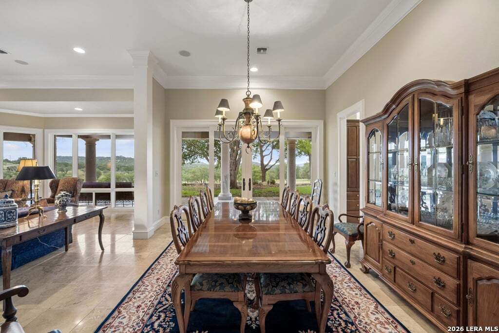 415 HIDDEN HILLS RANCH RD