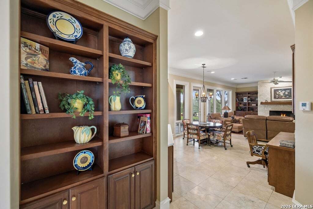 415 HIDDEN HILLS RANCH RD