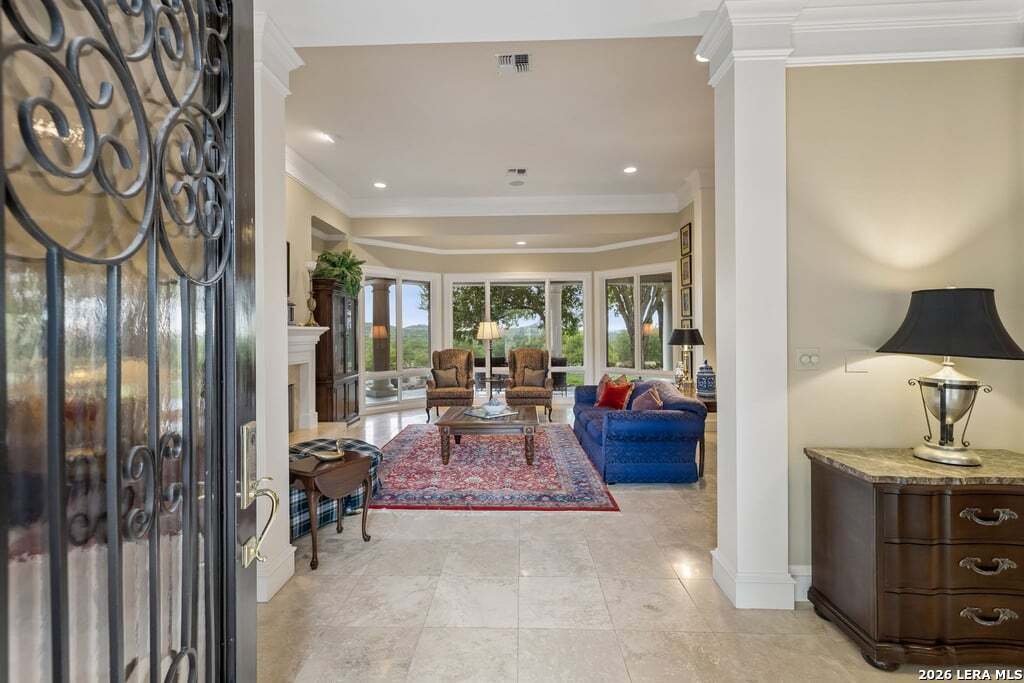 415 HIDDEN HILLS RANCH RD