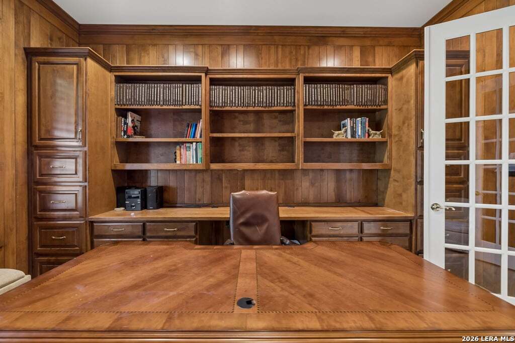 415 HIDDEN HILLS RANCH RD