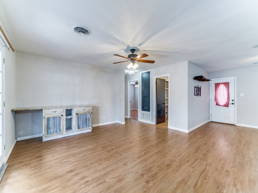 314 W Nimitz St