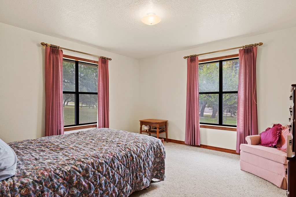 382 Country Creek Lane