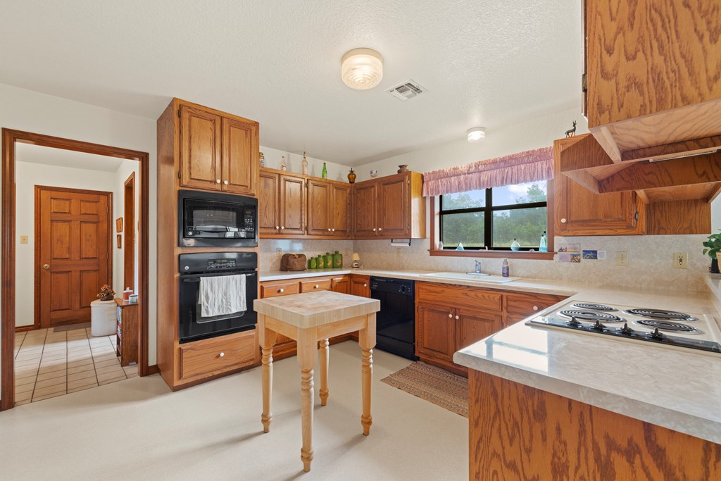 382 Country Creek Lane