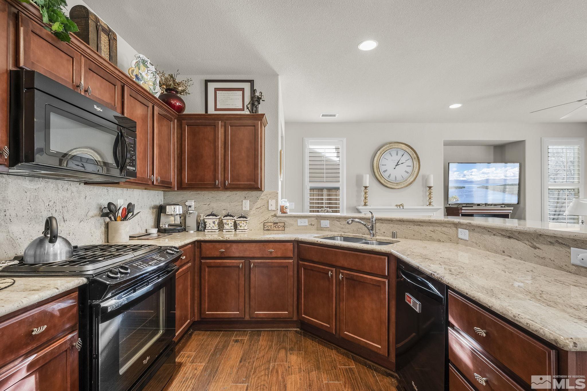 1685 W Del Webb Parkway
