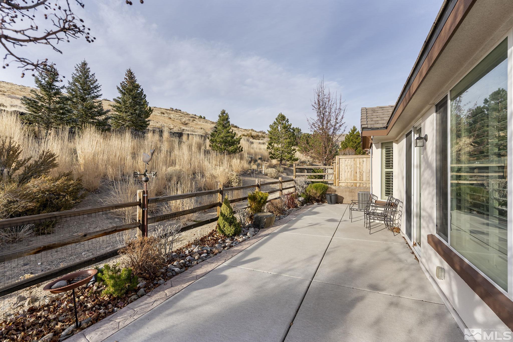 1685 W Del Webb Parkway