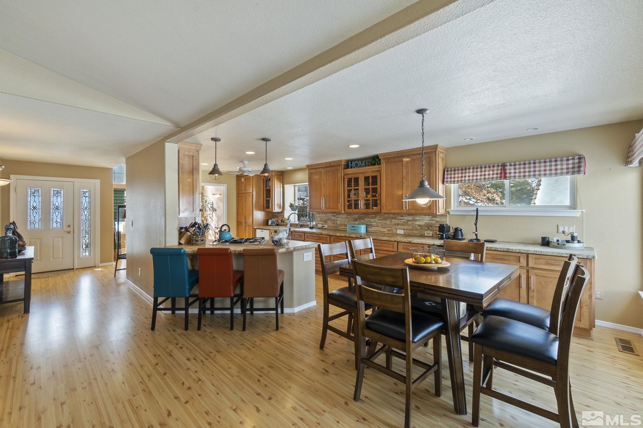 6075 Sunrise Meadows Loop