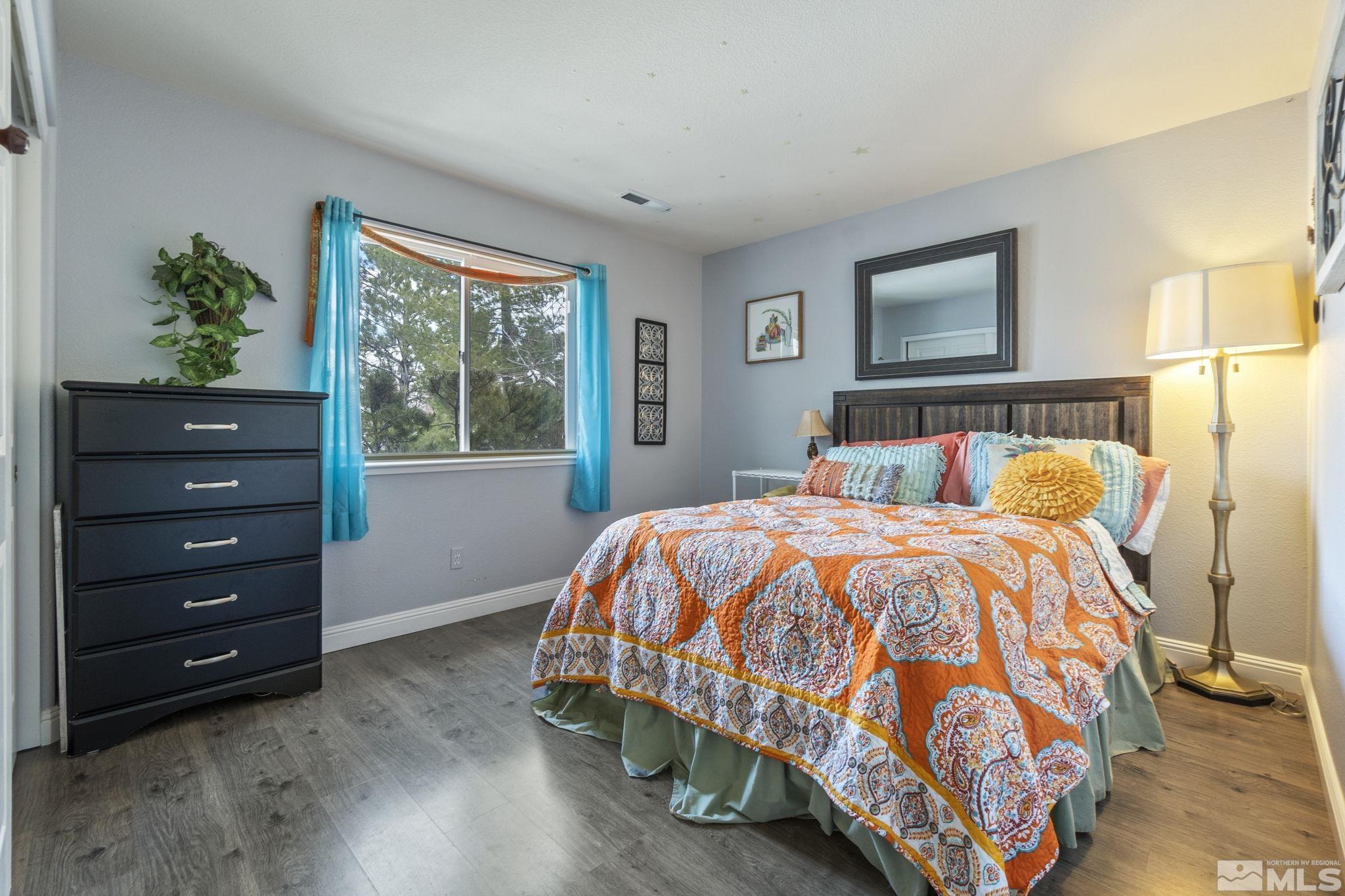 6075 Sunrise Meadows Loop