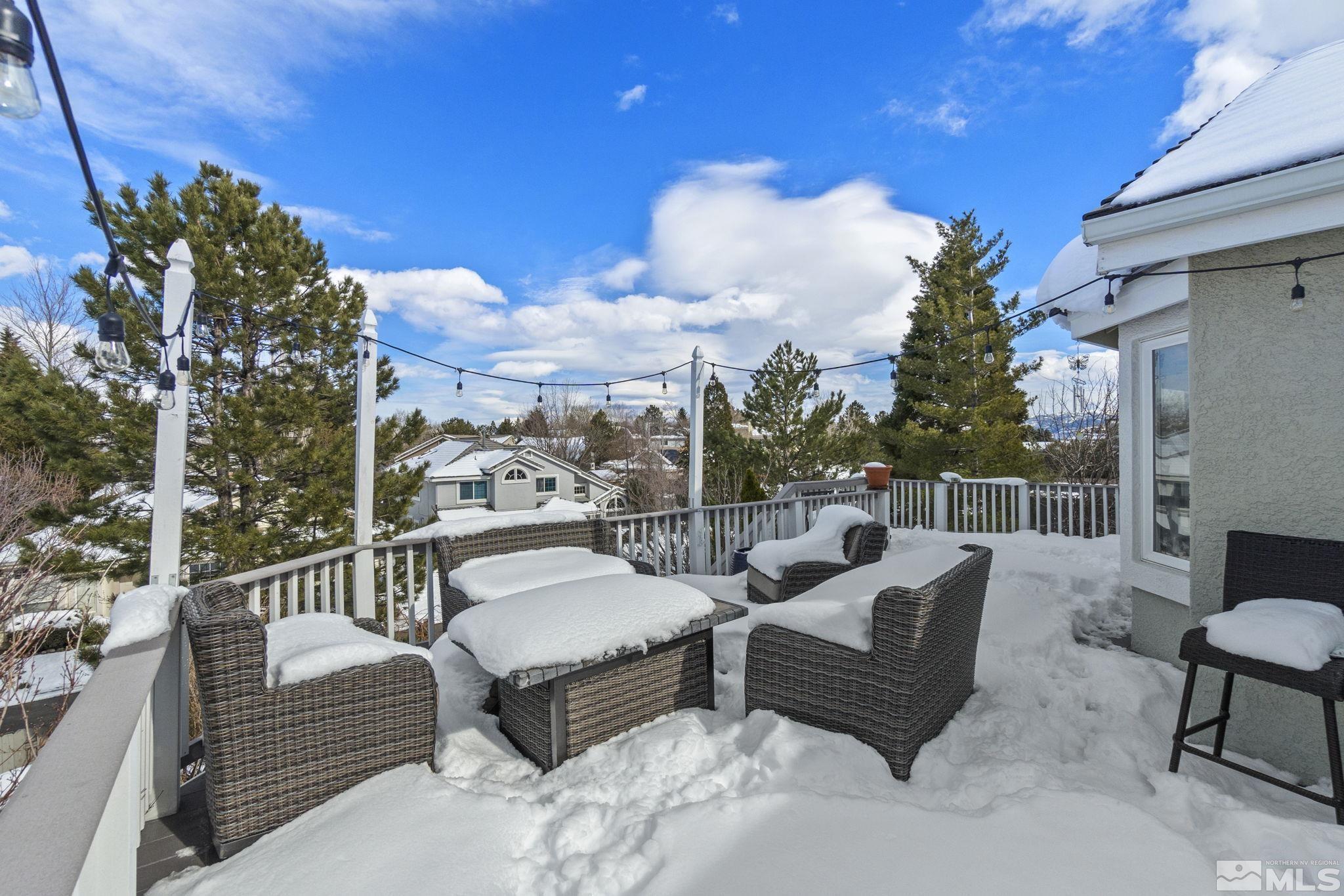 6075 Sunrise Meadows Loop